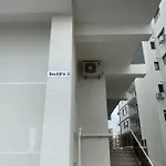 Apartamento D30 *