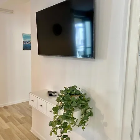D30 *